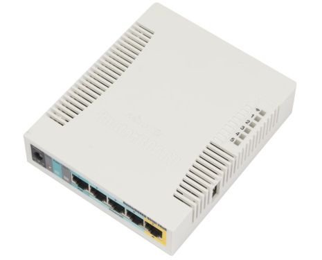 Mikrotik RB951Ui-2HnD 2.4GHz 1000mW AP with five Ethernet ports and PoE output on port 5. 802.11n, L4, case, PSU 